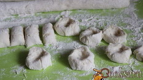 жареные картофельно-творожные клецки