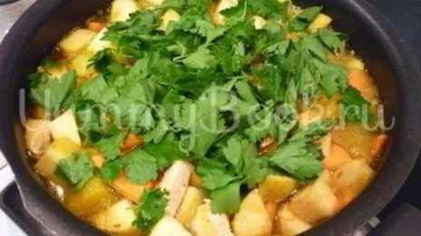 легкое жаркое с тыквой и индейкой