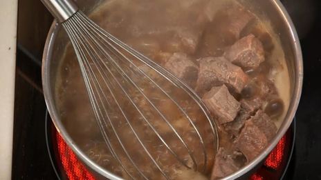 жаркое из глазного мускула с глазастыми овощами