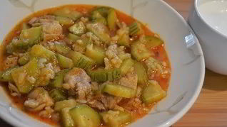 Жаркое из кабачка с куриной грудкой