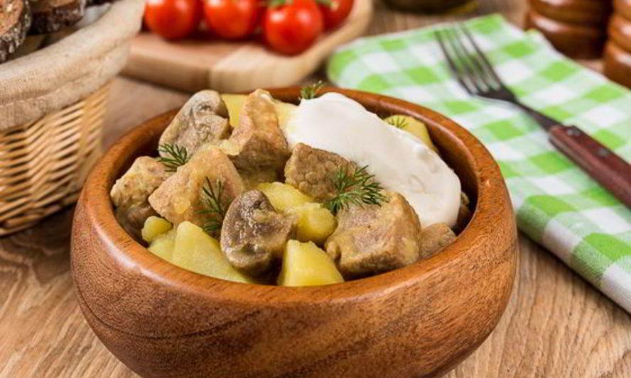 Рецепт жаркое из свинины с шампиньонами