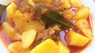 Жаркое из свинины в томатном соусе