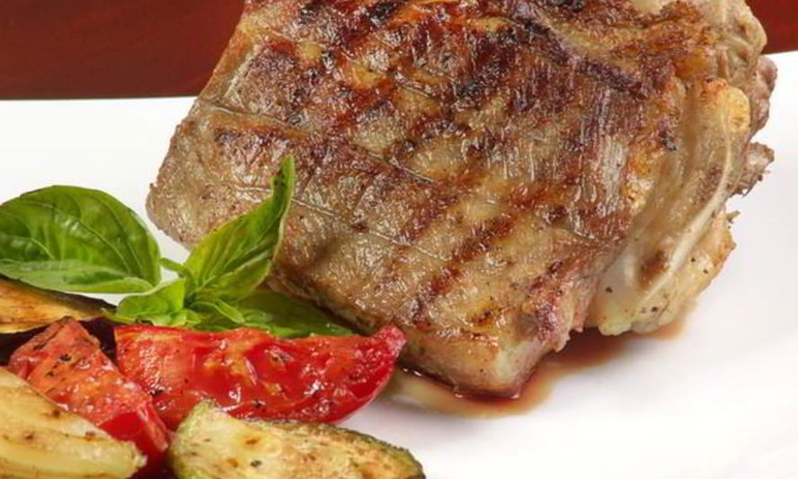 Рецепт жаркое из телятины с сыром и беконом