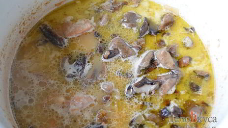 жаркое по-домашнему с мясом и грибами