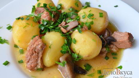 жаркое по-домашнему с мясом и грибами