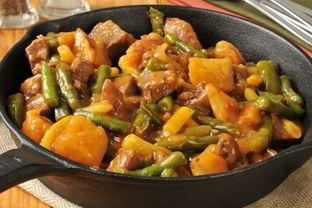 Жаркое с говядиной и зеленой фасолью