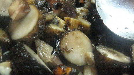 жаркое со свининой и грибами