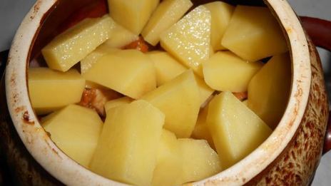 жаркое в горшочках