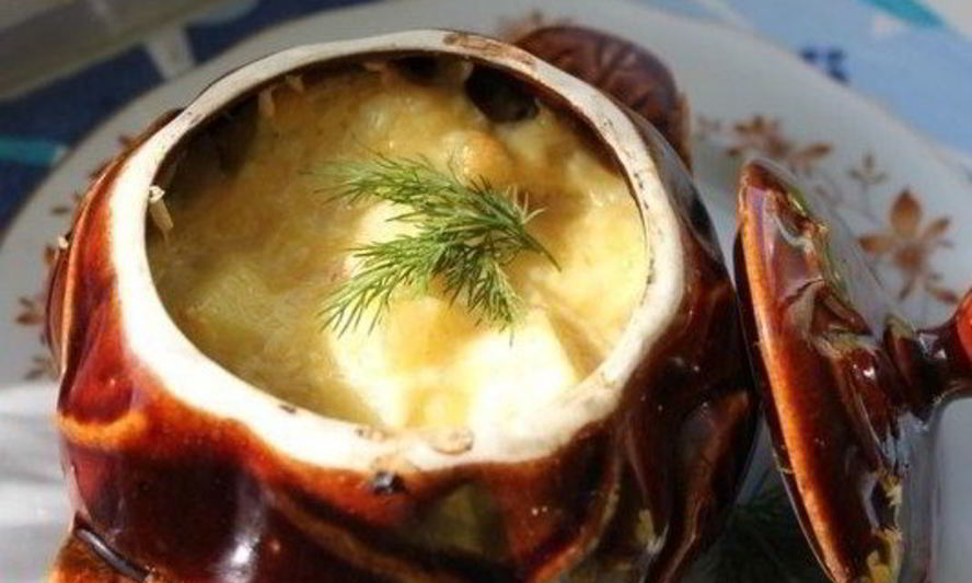 Рецепт жаркое в горшочке с сыром и зеленью