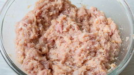 куриные зразы с лисичками