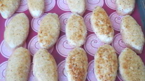 куриные зразы с яйцом и луком и шотландское яйцо