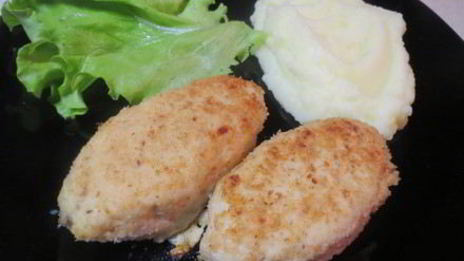 куриные зразы с яйцом и луком и шотландское яйцо