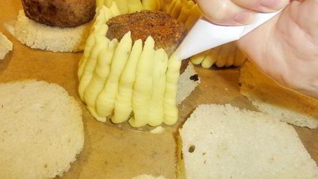 мясные зразы подсолнухи с хлопьями