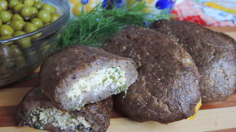 запеченные гречневые зразы с творожной начинкой