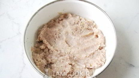 зразы из рыбы с зеленым горошком