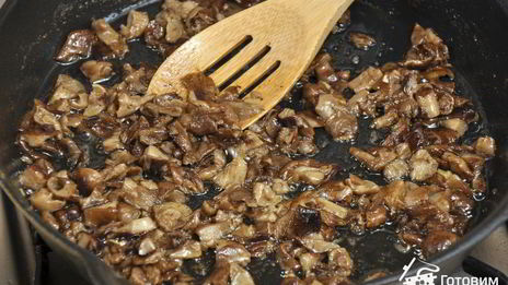 зразы с грибами, луком и яйцом