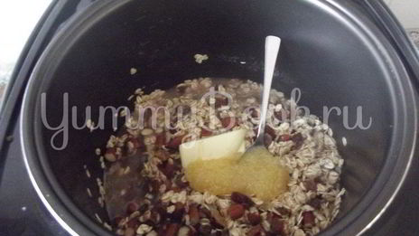 геркулесовая каша с миндалем и изюмом в мультиварке