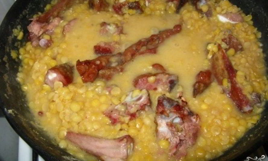 Рецепт гороховая каша с копчеными ребрышками