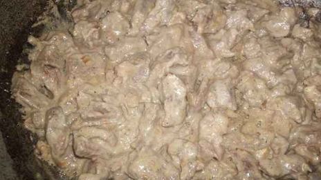 бефстроганов и гречневая каша