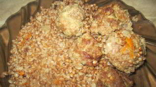 Гречка с фаршем в духовке