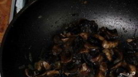 гречка с грибами и сметаной