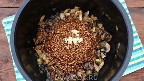 гречка с шампиньонами в мультиварке