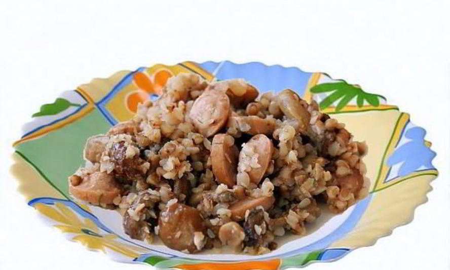 Рецепт гречка с сосисками