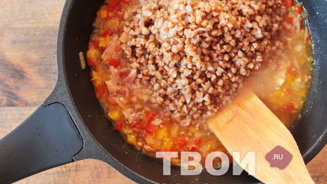 гречка с тушенкой