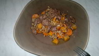 Гречневая каша с тыквой, морковью и сердцем кролика