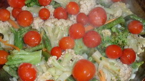 зеленая гречка с овощами