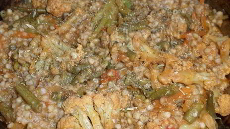 зеленая гречка с овощами