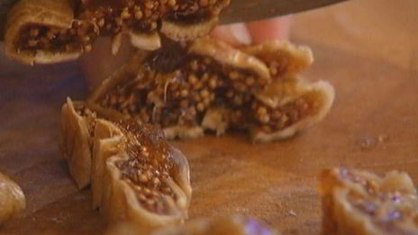 каша с отрубями, миндалем и сухофруктами