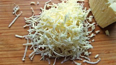 полента с беконом и овощами