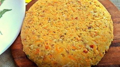 полента с беконом и овощами