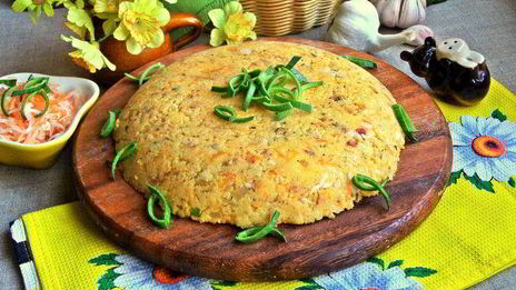 полента с беконом и овощами