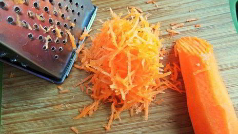 полента с беконом и овощами