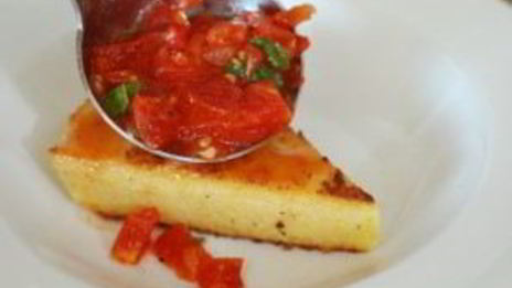 полента с помидорами