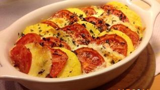 Полента с сыром и помидорами