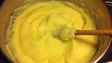 полента с сыром и помидорами