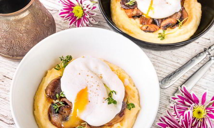 Рецепт утренняя полента с грибами и яйцом пашот