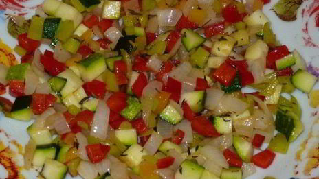 запеченная полента с овощами