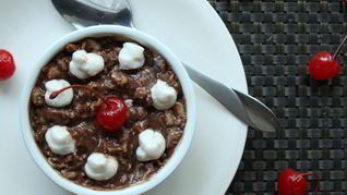 Овсяная каша по мотивам торта Черный лес