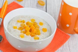 Овсяная каша с курагой