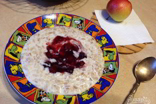 Овсянка с вареньем