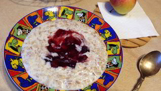 Овсянка с вареньем