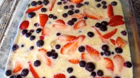 запеченная овсянка с ягодами