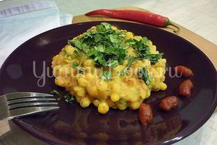 Пряная гороховая каша с шафраном