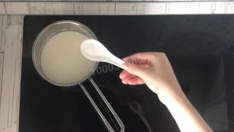 классическая рисовая каша на молоке