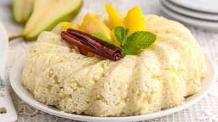 Рисовая каша с грушами