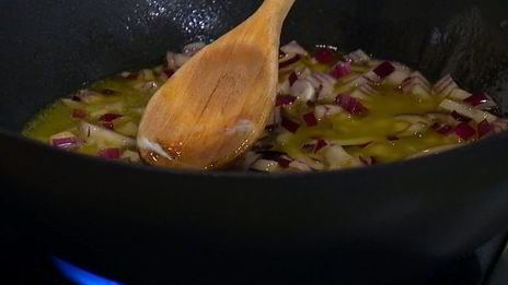 рисовая каша со сморчками и зеленым горошком